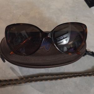 Maui Jim tortoise shell glasses